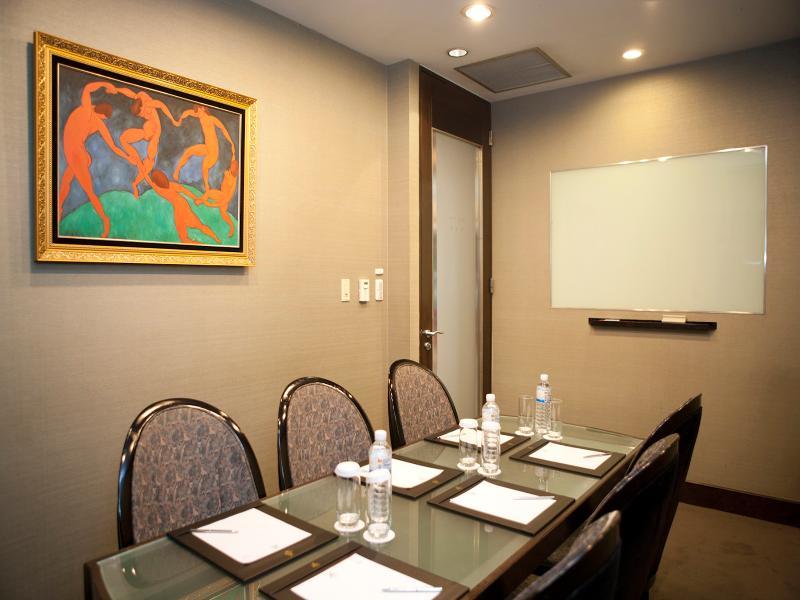 The Landis Taipei Facilidades foto A meeting room at the National Press Club